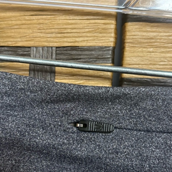 Lululemon Gray Leggings‎ Size 6 - Picture 8 of 9